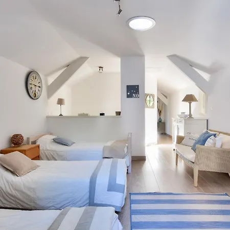 Tatil Evi Traditionnelle Pour 8 - 550m De La