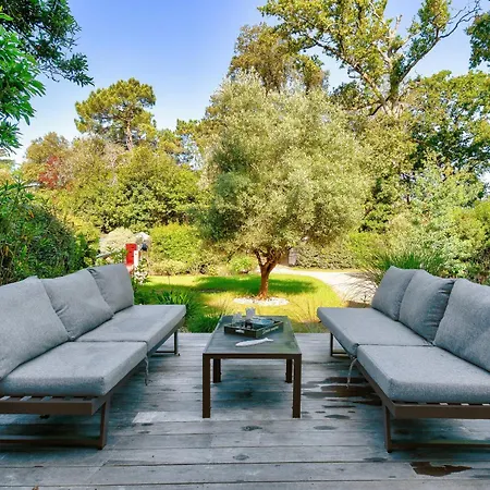 Traditionnelle Pour 8 - 550m De La Casa vacanze *