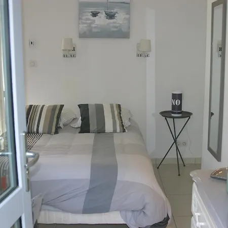 Tatil Evi Traditionnelle Pour 8 - 550m De La *