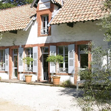 Traditionnelle Pour 8 - 550m De La Сasa de vacaciones *
